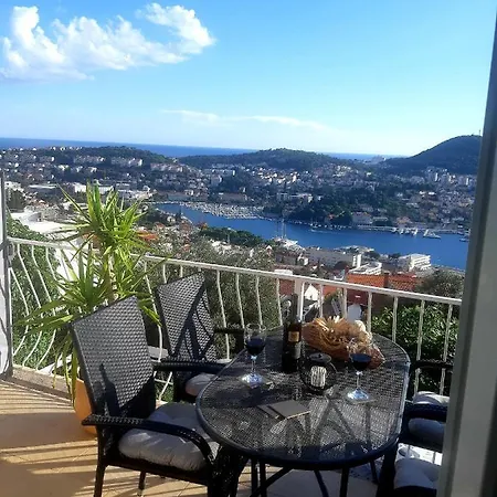 Ivana * Ντουμπρόβνικ